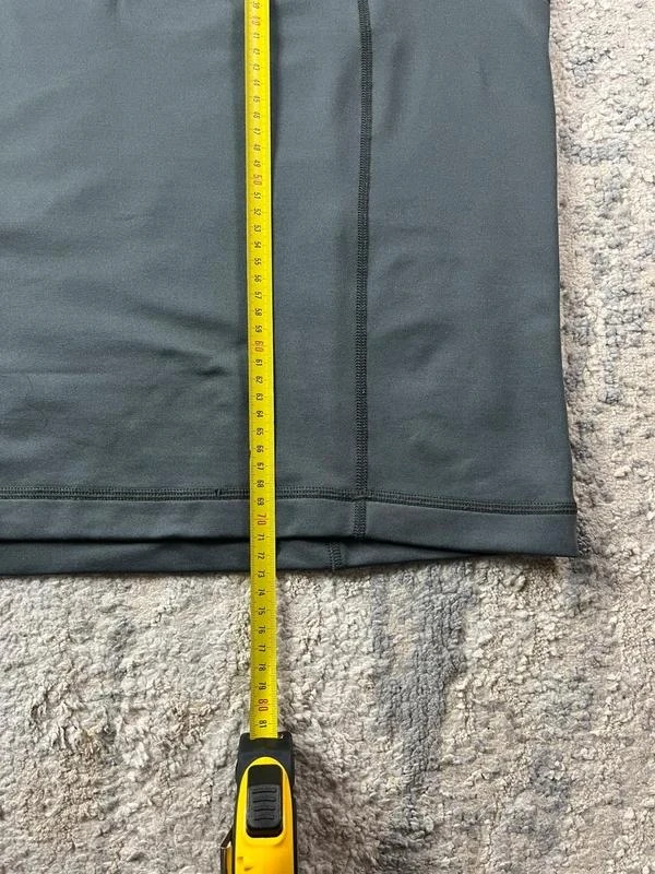 Lululemon Sudadera de Entrenamiento con Cremallera de un Cuarto, Color Gris, Talla L – photo 13